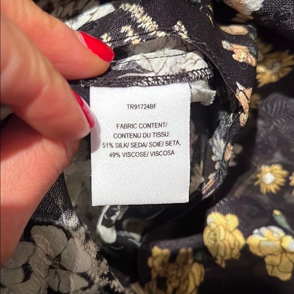 10 Crosby Derek Lam floral print top - Picture 5 of 5